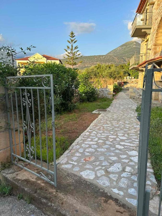 Σελήνη Leilighet Kotronion  Eksteriør bilde
